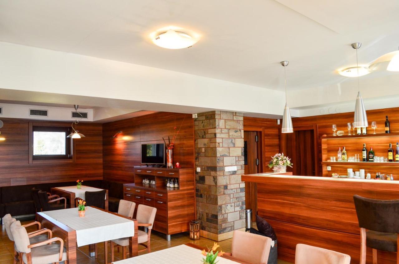Wellness Villa Liptov Liptovska Sielnica Ngoại thất bức ảnh